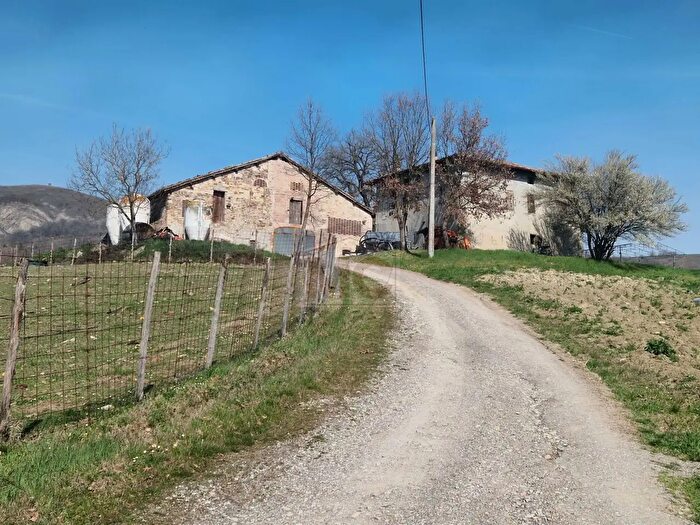 Casa con 10 locali in vendita in Strada Provinciale, Scandiano