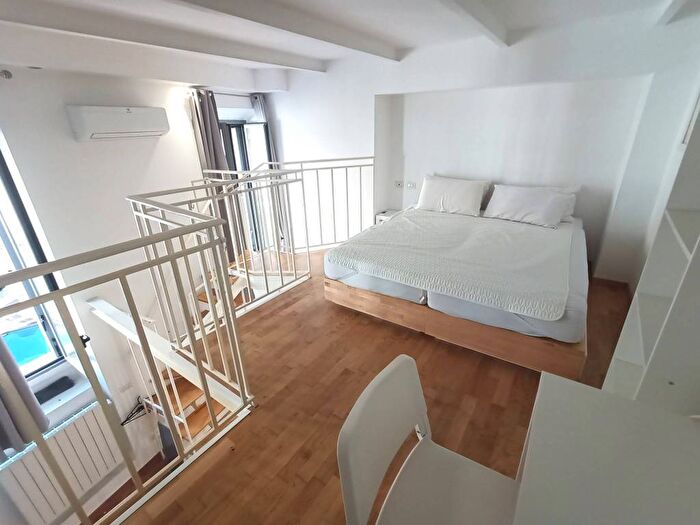 Appartamento trilocale in affitto in Via Giulio Carcano, Pezzotti Meda, Milano