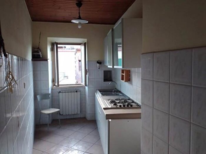 Appartamento trilocale in vendita in Via Roma, Faleria