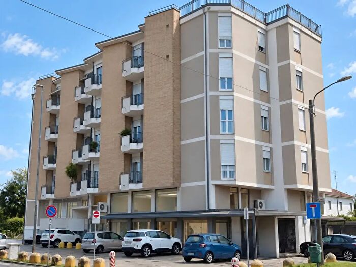 Appartamento trilocale in vendita in Via Comasinella, BovisioMasciago