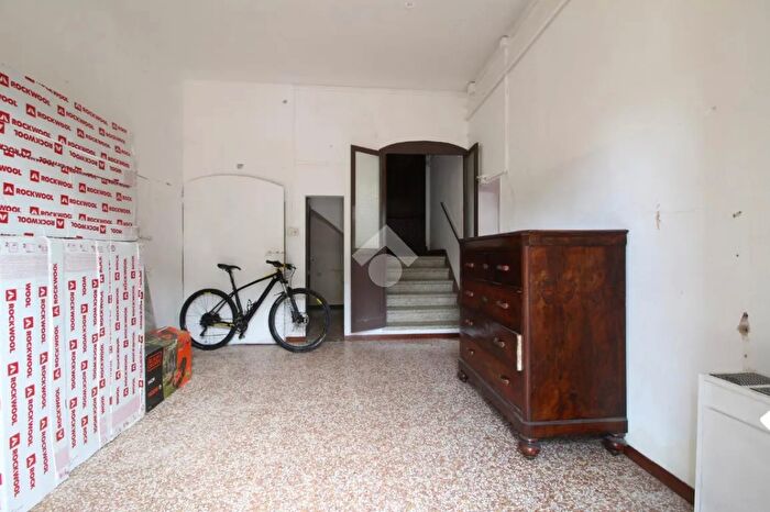 Appartamento quadrilocale in vendita in Via Emilia, Ozzano DellEmilia