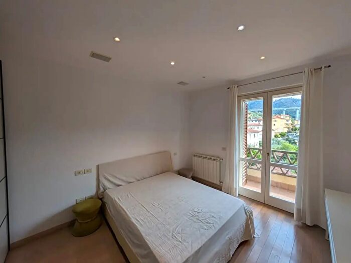 Appartamento quadrilocale in vendita in Massarosa