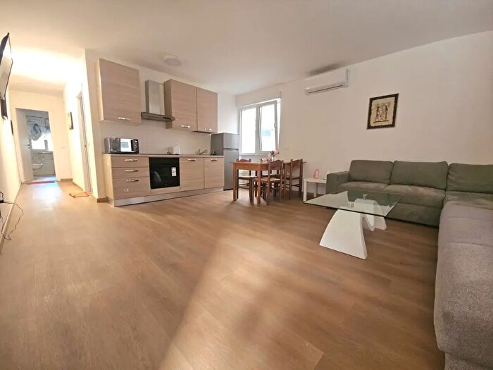 Appartamento trilocale in vendita in Viale Palotta, Rimini