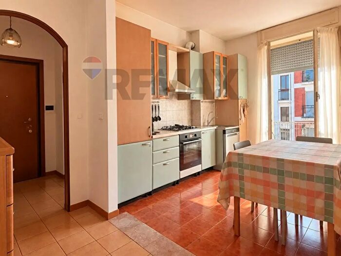 Appartamento bilocale in vendita in Viale Monza, Milano