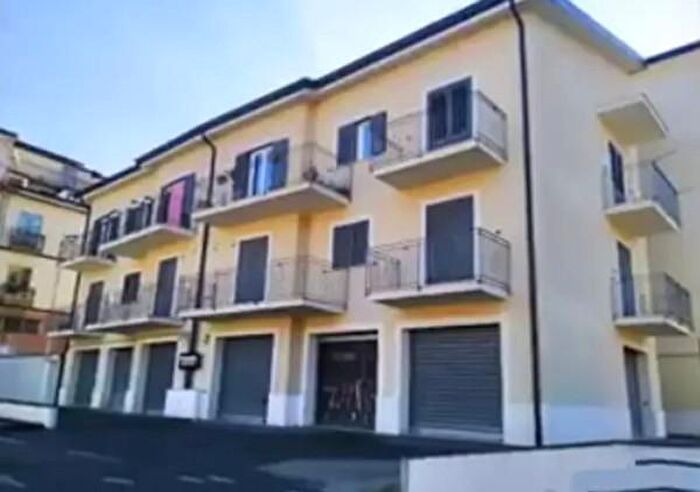 Appartamento quadrilocale in vendita in Via Giacomo Matteotti, Mistretta