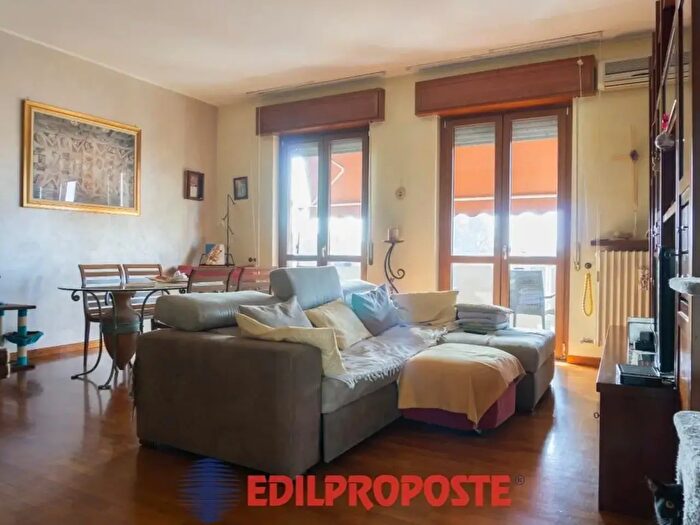 Appartamento trilocale in vendita in Via della Roggia B, Seveso