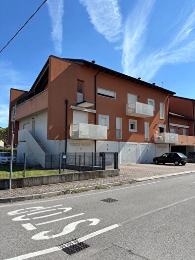 Appartamento trilocale in vendita in Via Bolzani, Masera Di Padova