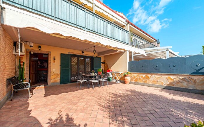 Appartamento quadrilocale in vendita in Via Fontanile San Matteo, Frascati