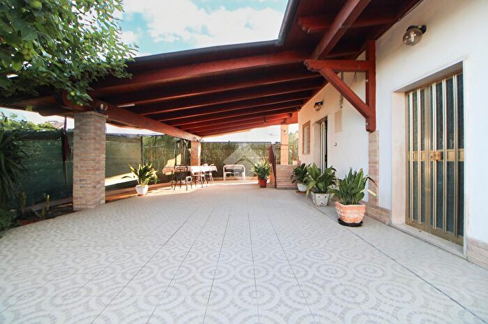 Casa quadrilocale in vendita in Via Pescara, Torrevecchia Teatina