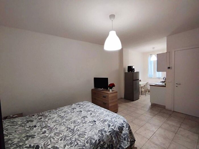 Appartamento monolocale in affitto in Via Carteria, Centro Storico, Modena