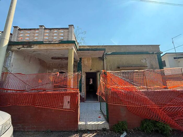 Casa trilocale in vendita in Viale Jonio, Taranto