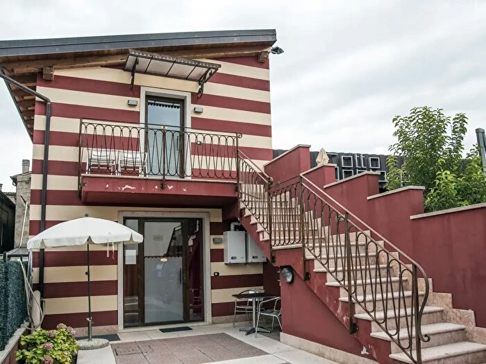 Appartamento bilocale in affitto in Via Roma, Tregnago