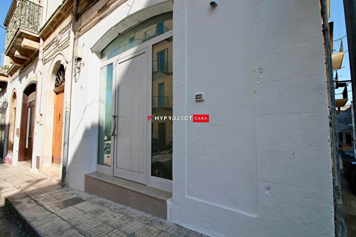 Appartamento bilocale in affitto in Via Spirito Santo, Martina Franca