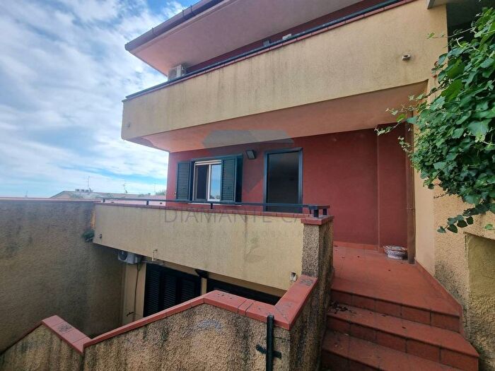 Casa con 6 locali in affitto in Via Giacomo Leopardi, Marchesana, Aci Catena