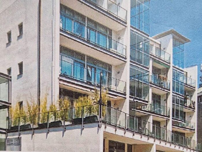 Appartamento bilocale in affitto in Via Marco Aurelio, Parco Trotter, Milano