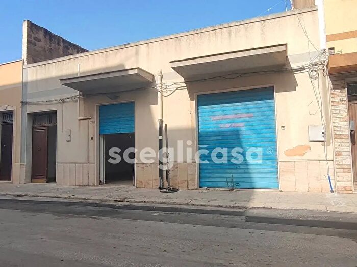 Casa trilocale in vendita in Via Giuseppe La Russa, Erice
