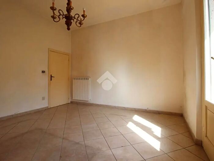 Appartamento trilocale in vendita in Via Claudio Monteverdi, Prato