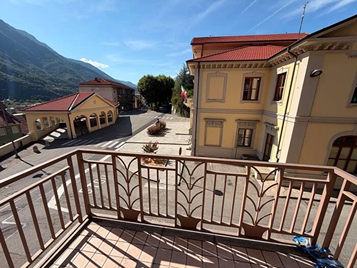 Appartamento con 5 locali in vendita in Villar Perosa