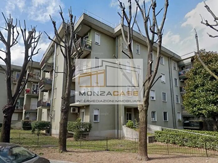 Appartamento bilocale in vendita in Triuggio