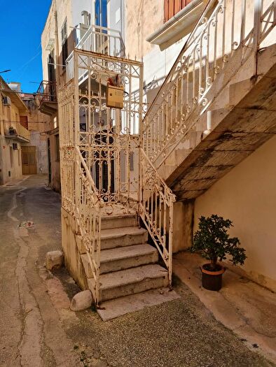 Appartamento quadrilocale in vendita in Via Roma, Marsala