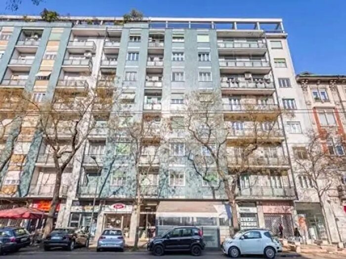 Appartamento bilocale in vendita in Via Andrea Solari, Milano