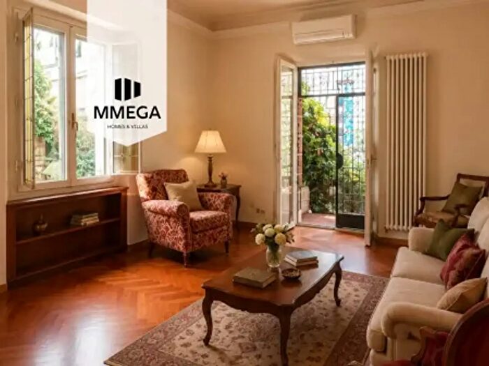 Appartamento con 6 locali in vendita in Firenze