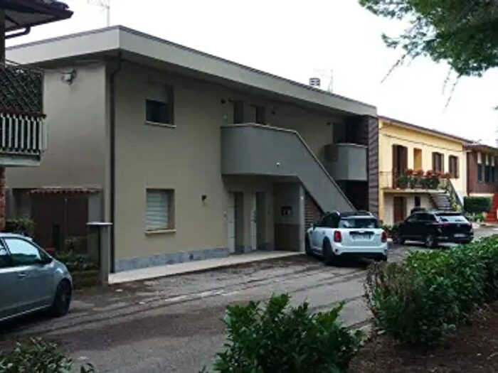Appartamento trilocale in vendita in Via Assisi, Bastia Umbra