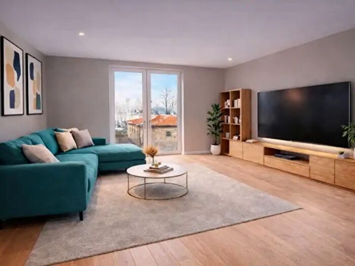 Appartamento quadrilocale in vendita in Via Fulvio Croce, Torino