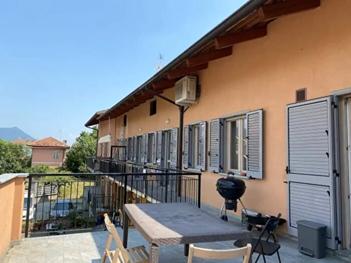 Appartamento trilocale in vendita in Via Ex Combattenti, Chiusa Di San Michele