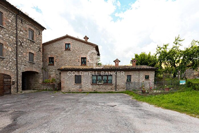 Casa quadrilocale in vendita in Località Molino, Belforte AllIsauro