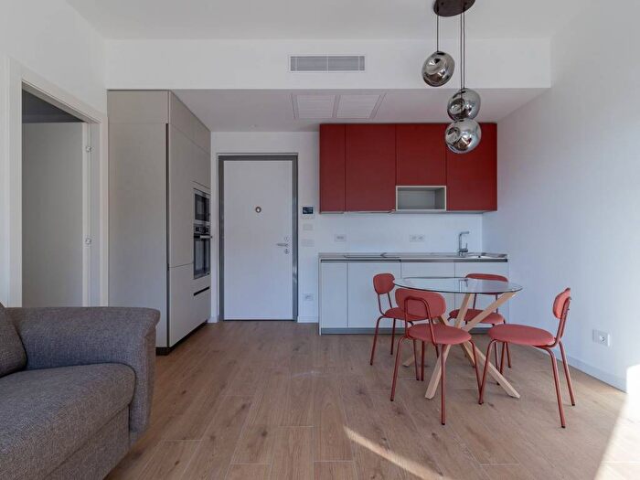 Appartamento bilocale in affitto in Via Flavio Stilicone, Cenisio, Milano