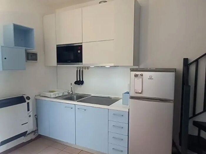 Appartamento bilocale in affitto in Via Milano, Como