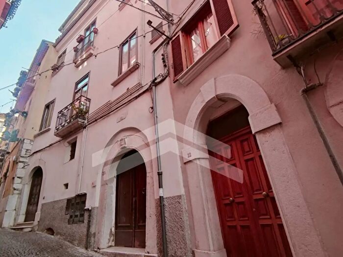 Appartamento trilocale in vendita in Via SantAntonio Abate, Campobasso