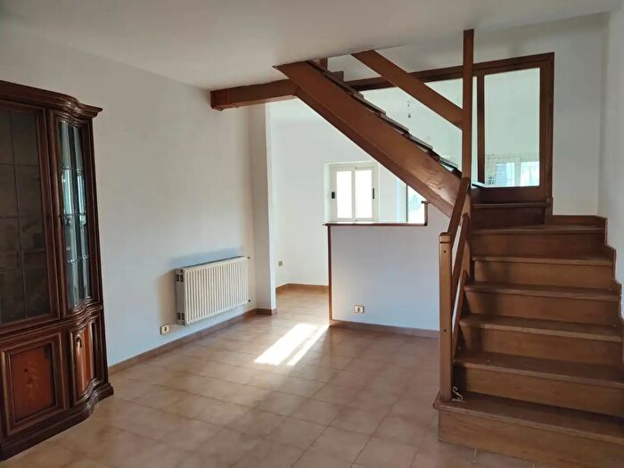 Appartamento con 5 locali in vendita in Vetralla