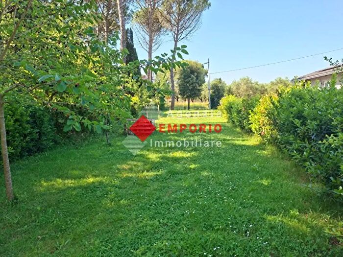 Casa bilocale in vendita in Pontedera