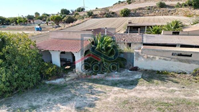 Casa con 6 locali in vendita in Strada Provinciale Favara Bufali Marza, Ispica