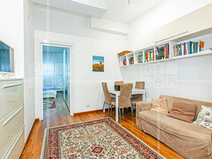 Appartamento bilocale in vendita in Via Val Chisone, Città Giardino, Roma