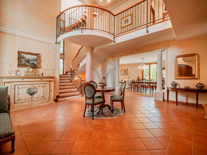 Casa con 12 locali in vendita in Via Fratelli Rosselli, Cavriago