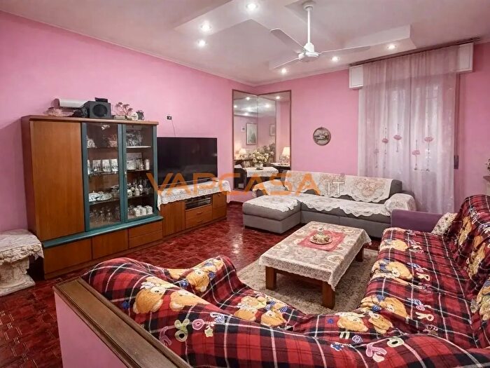 Appartamento bilocale in vendita in Via Sentieri, Cividate Al Piano