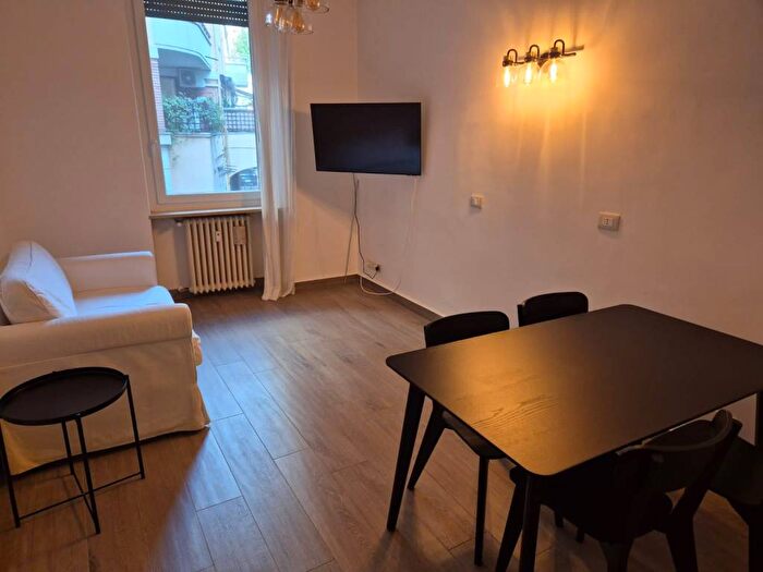 Appartamento bilocale in affitto in Via Giulio Bechi, Parioli, Roma