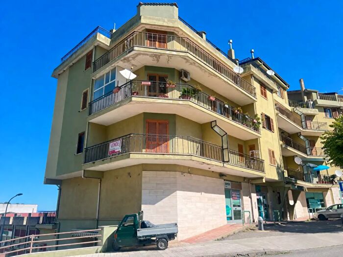 Appartamento con 5 locali in vendita in Via Giuseppe Rizzo, CoriglianoRossano