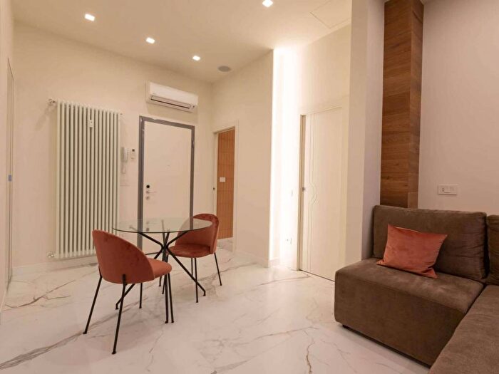 Appartamento monolocale in affitto in Via Francesco Daverio, Guastalla, Milano