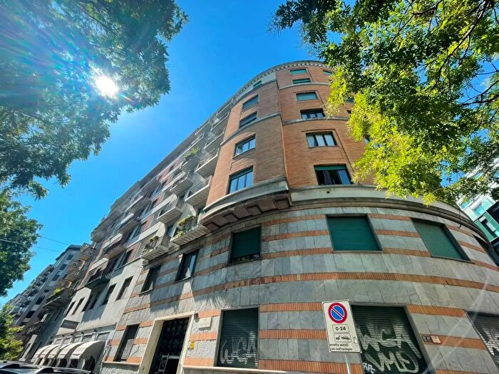 Appartamento bilocale in vendita in Viale Gran Sasso, Milano