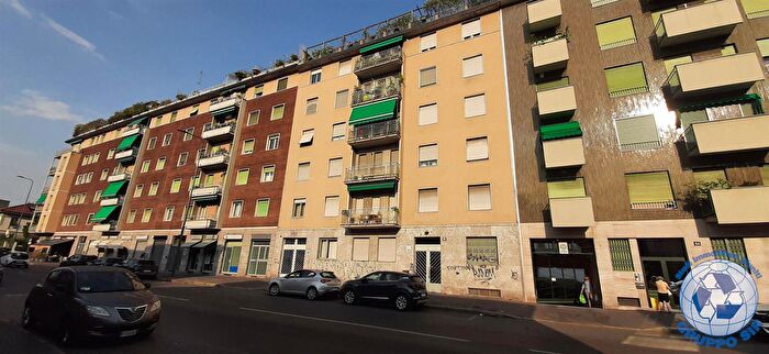 Appartamento bilocale in affitto in Via Taramelli, Milano