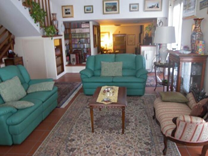 Casa con 6 locali in vendita in Roma, Monsano