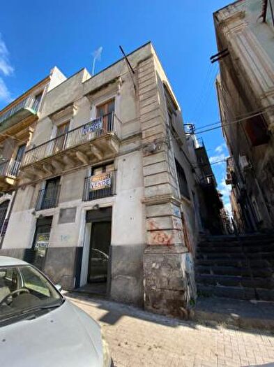 Casa trilocale in vendita in Via Cosentino, Paterno