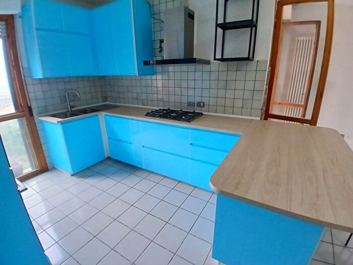 Casa quadrilocale in affitto in Frazione Paterno, Paterno, Ancona