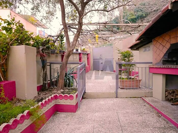 Appartamento bilocale in vendita in Via Michelangelo Buonarroti, Genova