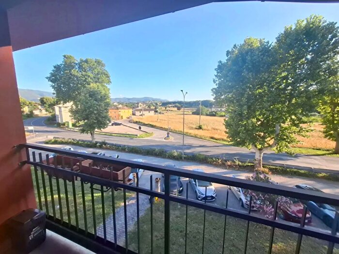 Appartamento quadrilocale in vendita in Maiano, Spoleto