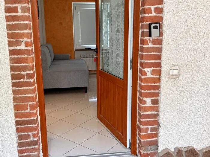 Casa quadrilocale in affitto in Podenzana